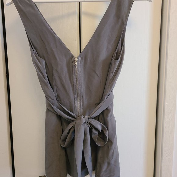 BCBG Grey pleated top - Picture 11 of 11